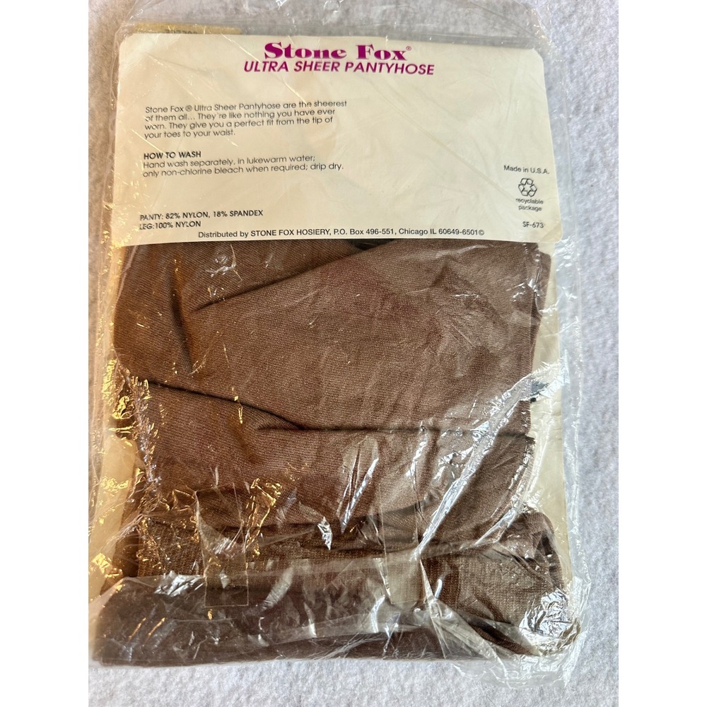 Stone Fox VINTAGE Coffee Pantyhose Size D Control Top Sandalfoot Ultra Sheer NEW - Picture 3 of 7